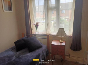 Goldy's place in E17